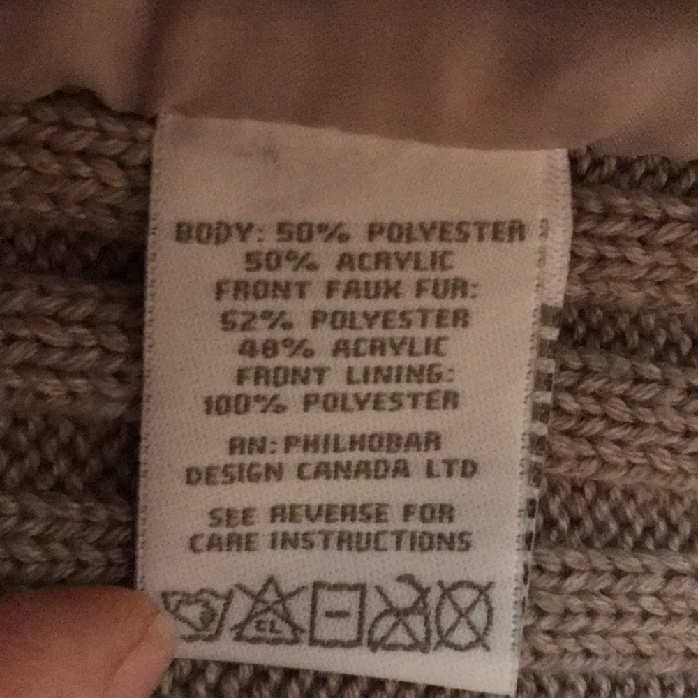 Vest - Picture 6 of 6
